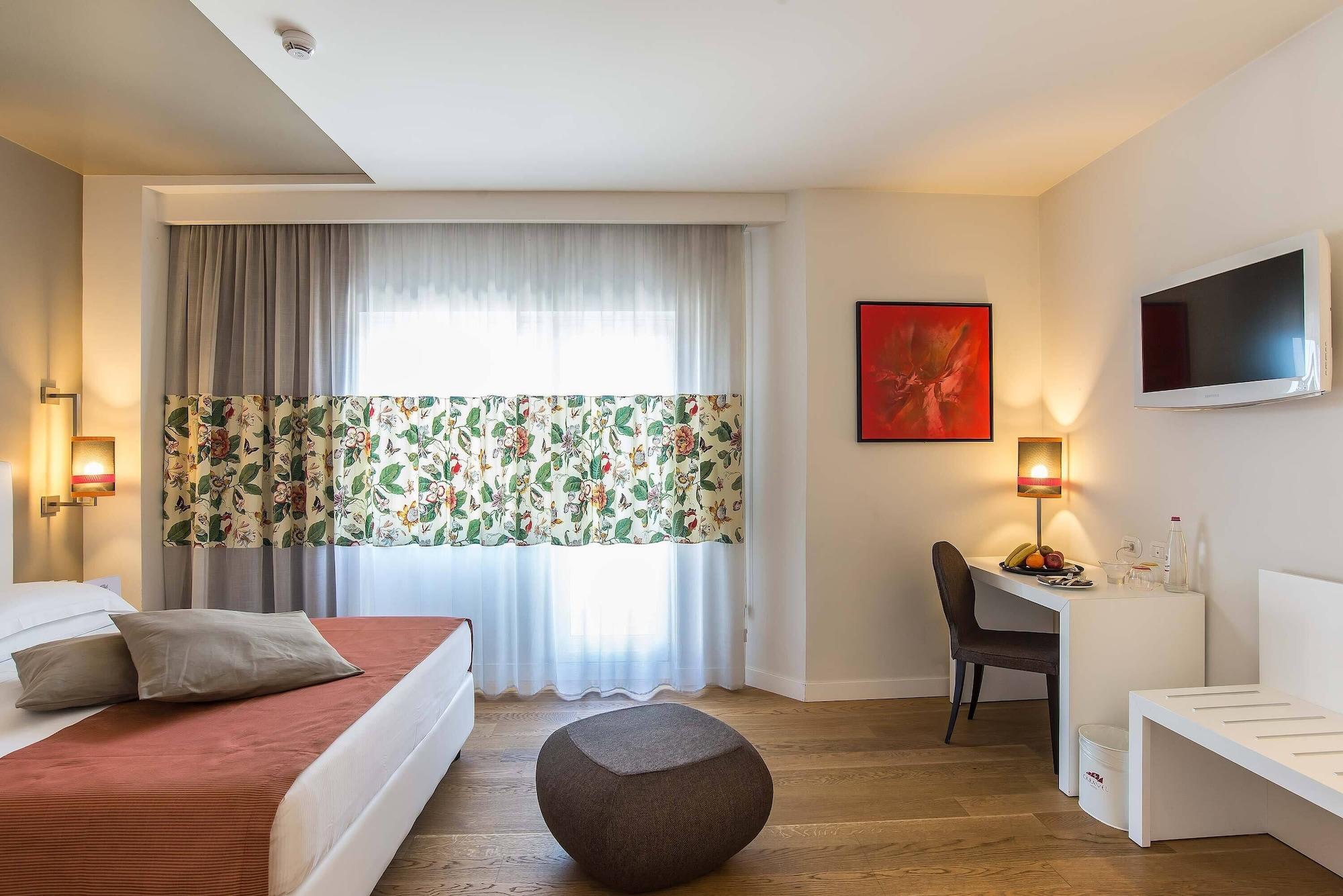Caravel Hotell
