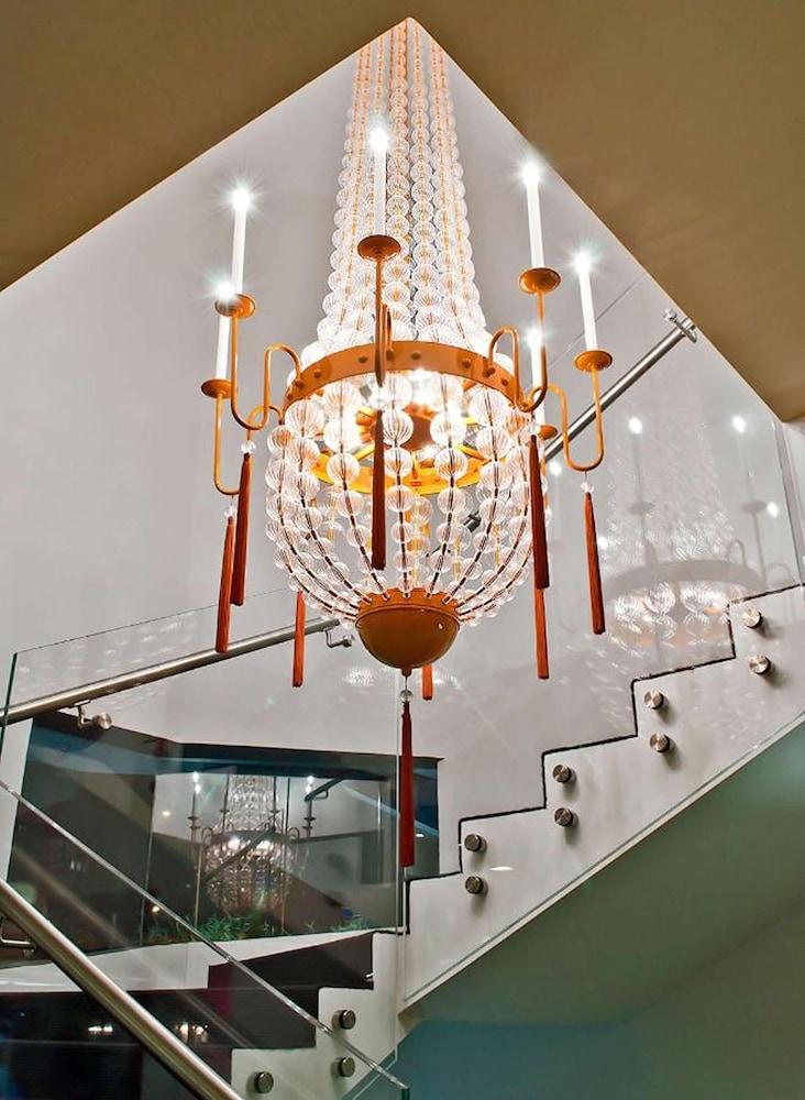 Hotell Caravel